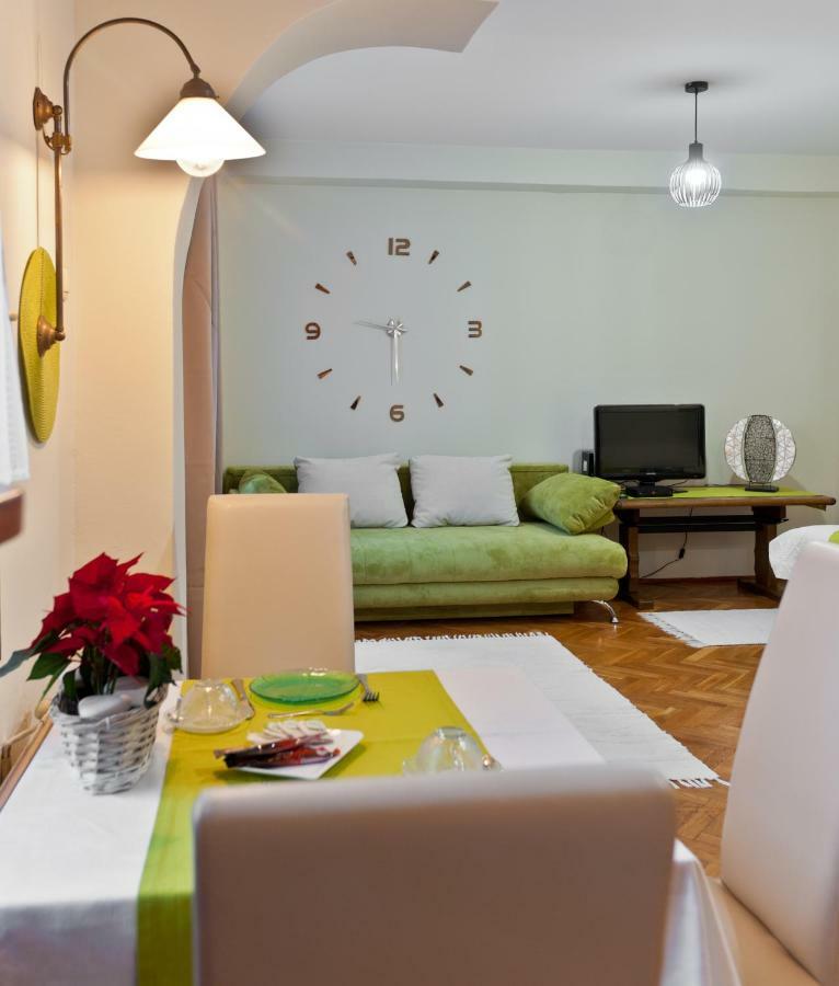 Green Apartment Будапеща Екстериор снимка
